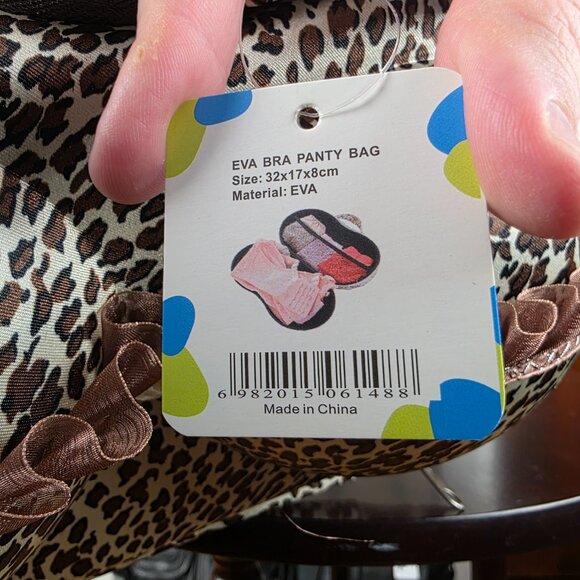 Maru Leopard Print Lingerie Holder - Picture 6 of 6